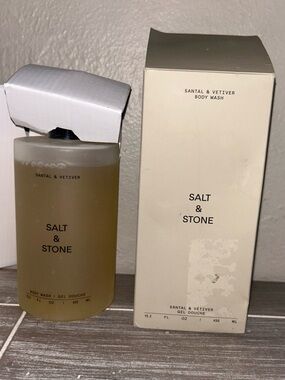 Salt & Stone Santal & Vetiver Body Wash 15.2 oz